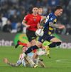 Dennis Man, atacat dur de Romagnoli în meciul Lazio - Parma 2-2 Foto: Imago