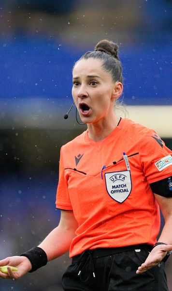 5 arbitri la EURO 2025!  Avem doi „centrali” , doi asistenți și un VAR la turneul final de fotbal feminin din această vară
