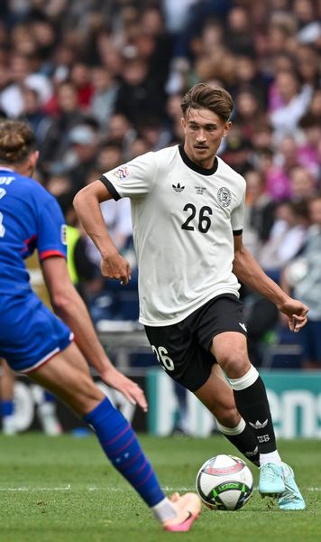 Debut pentru Germania  Marele talent de origine română căruia   GOLAZO.ro  i-a aflat povestea   a jucat primul meci cu Mannschaft