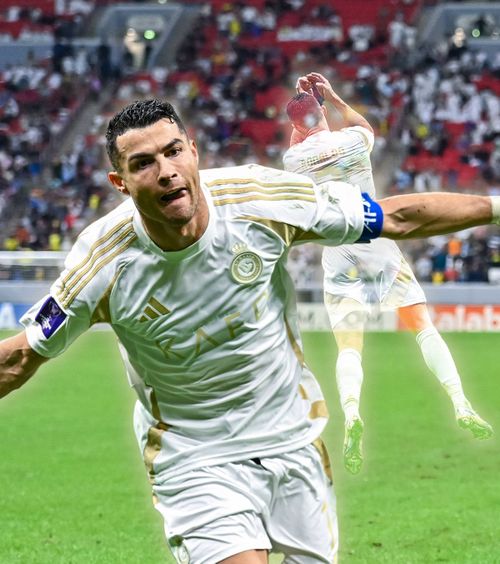 „Cel mai complet jucător”   Cristiano Ronaldo  s-a comparat cu Messi, Pele și Maradona și a concluzionat: „Nu am văzut pe nimeni mai bun decât mine!”