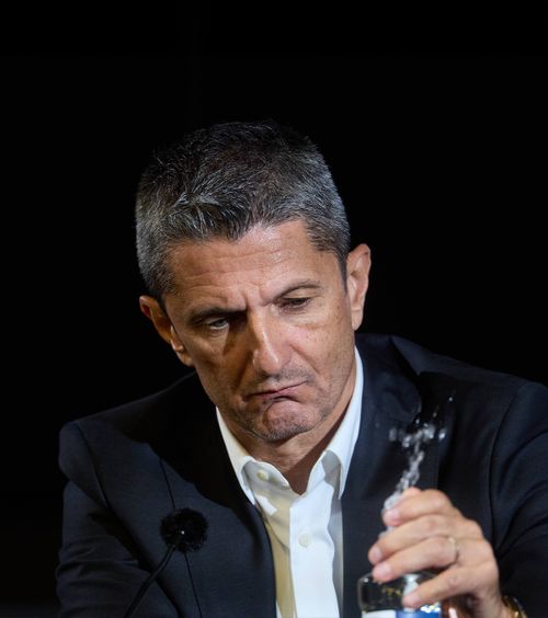 Lucescu, final de drum la PAOK?!  Conflict între Savvidis și Răzvan!   I-a găsit deja înlocuitor  + câți bani primește dacă va fi demis